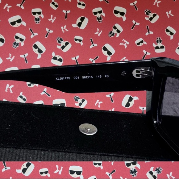 Karl Lagerfeld Chunky Rectangle
Sunglasses - KLJ6147S - Picture 5 of 7